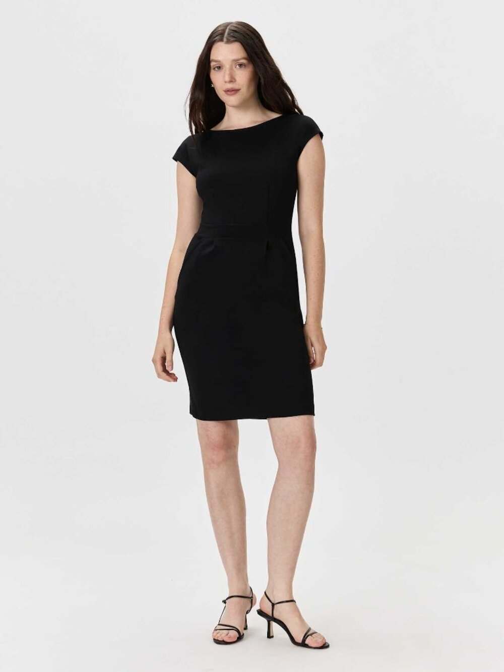 Quince Dress Ultra-Stretch Ponte Cap Sleeve in Black size M Preppy Office LBD